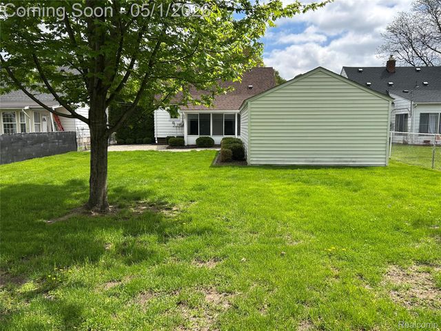 14935 Harrison Street, Livonia, MI 48154
