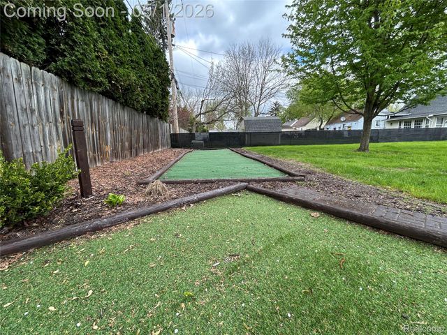 14935 Harrison Street, Livonia, MI 48154