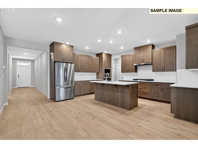 16766 Sw LORIKEET Ln, Beaverton, OR 97007