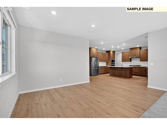 16766 Sw LORIKEET Ln, Beaverton, OR 97007