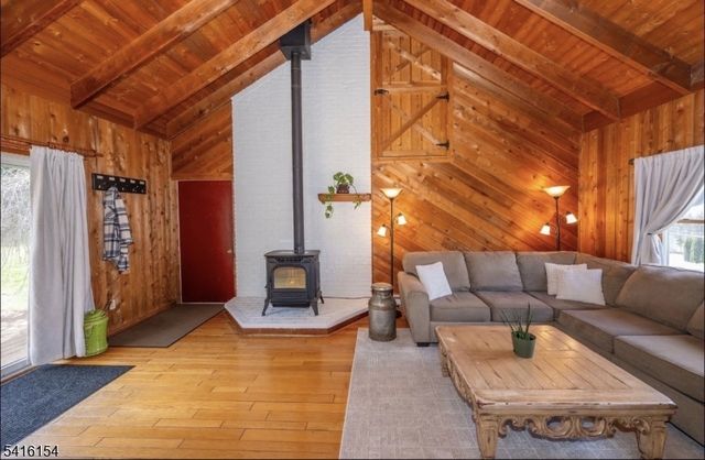 10 Peary Dr, Vernon Twp., NJ 07461