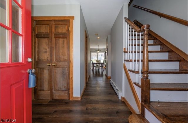 10 Peary Dr, Vernon Twp., NJ 07461