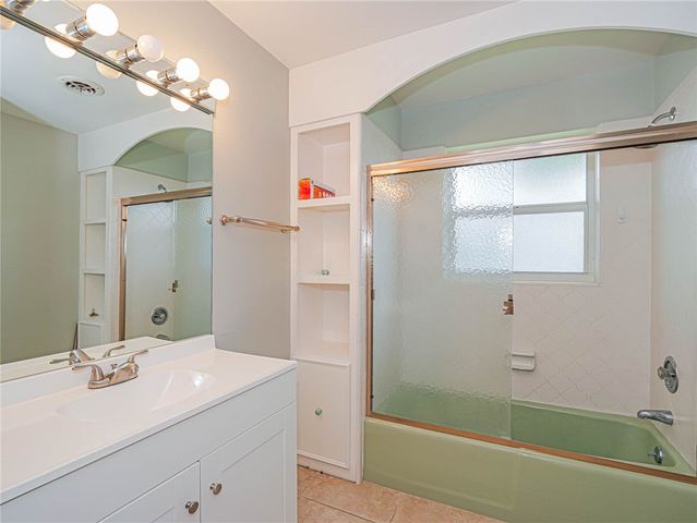 965 Reef Road, Vero Beach, FL 32963