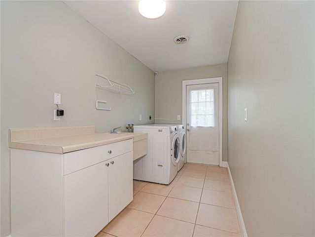 965 Reef Road, Vero Beach, FL 32963