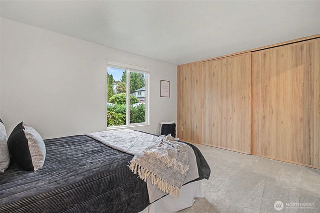 25111 118th Court SE, Kent, WA 98030