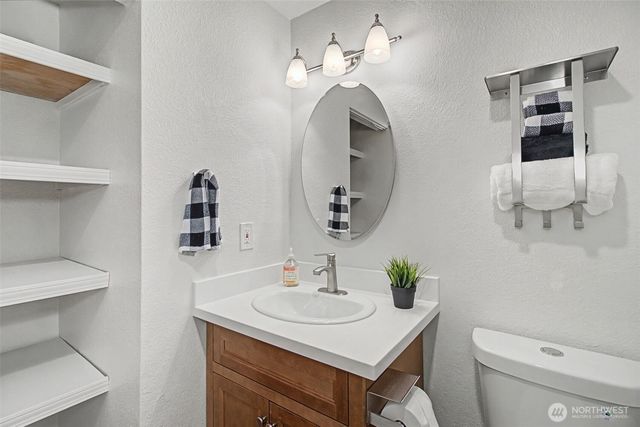 25111 118th Court SE, Kent, WA 98030