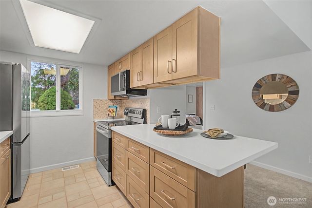 25111 118th Court SE, Kent, WA 98030