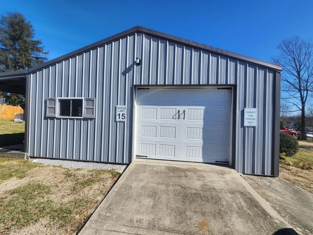 108 Logan Avenue, Stanford, KY 40484