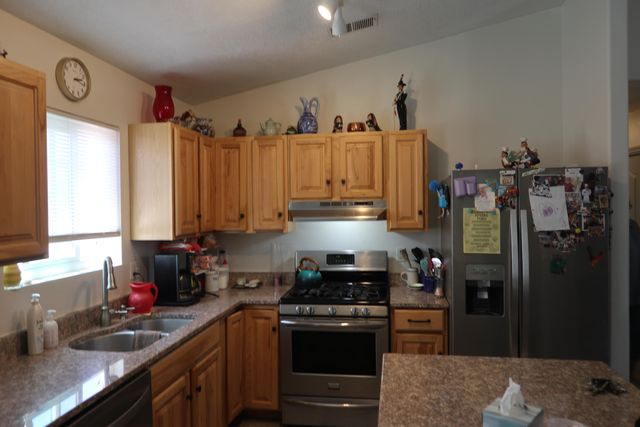 8112 Vista Volcan Lane SW, Albuquerque, NM 87121