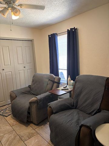 8112 Vista Volcan Lane SW, Albuquerque, NM 87121