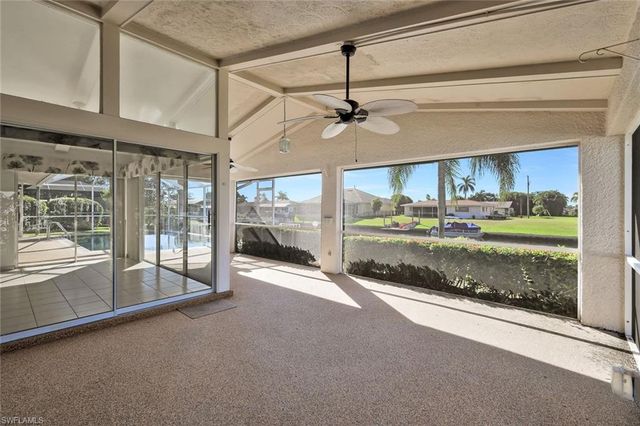 206 SE 37th TER, Cape Coral, FL 33904