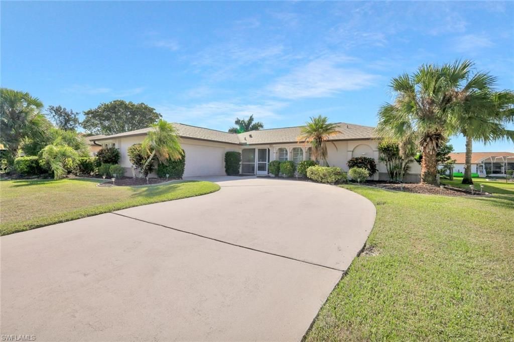 206 SE 37th TER, Cape Coral, FL 33904