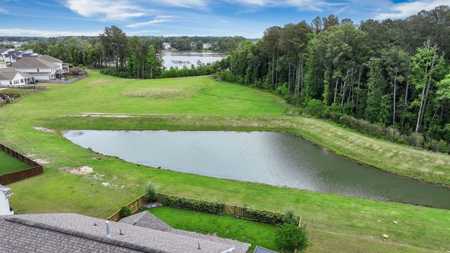 674 Black Pine Road, Moncks Corner, SC 29461