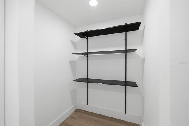 2120 W NASSAU STREET, Tampa, FL 33607