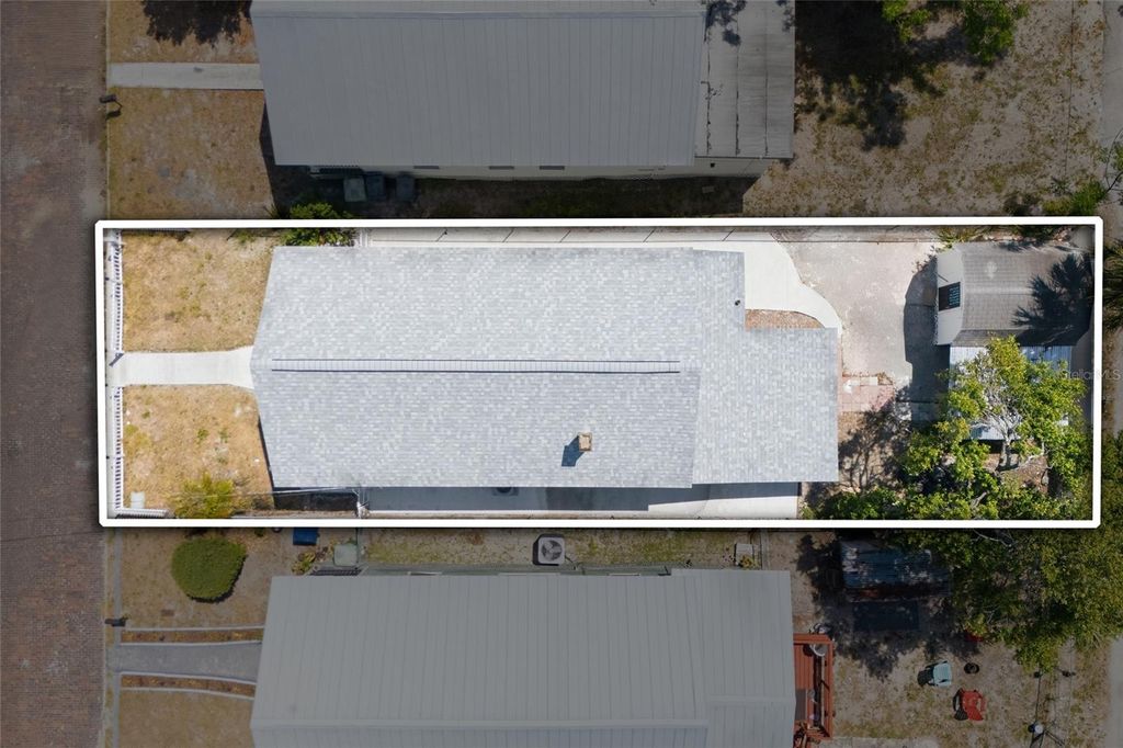 Image 32 of property listing at 2120 W NASSAU STREET, Tampa, FL 33607