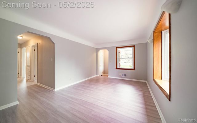 111 Blanche Drive, Troy, MI 48098