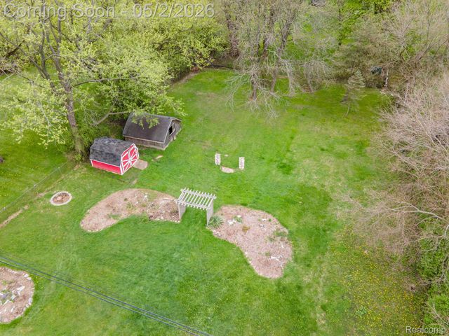 111 Blanche Drive, Troy, MI 48098