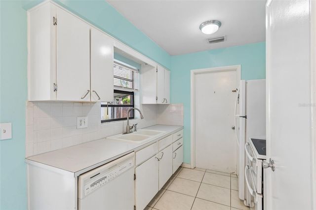 8900 59TH WAY, Pinellas Park, FL 33782