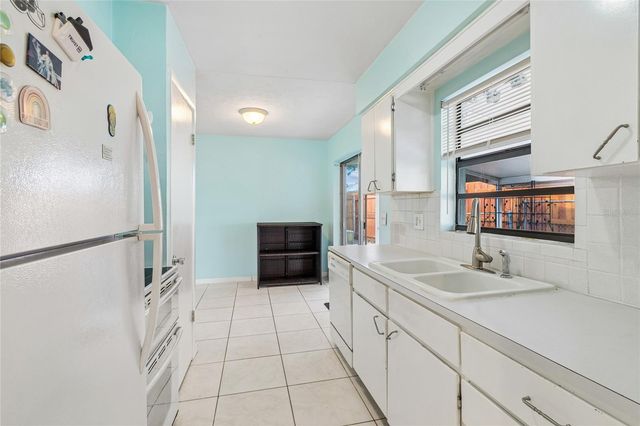 8900 59TH WAY, Pinellas Park, FL 33782