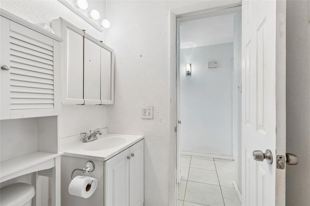 8900 59TH WAY, Pinellas Park, FL 33782