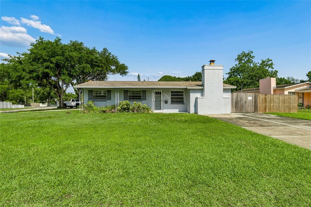 8900 59TH WAY, Pinellas Park, FL 33782