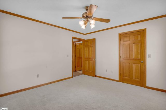 200 Wren Way, Simpsonville, SC 29681
