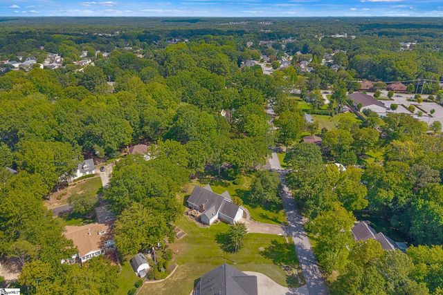 200 Wren Way, Simpsonville, SC 29681