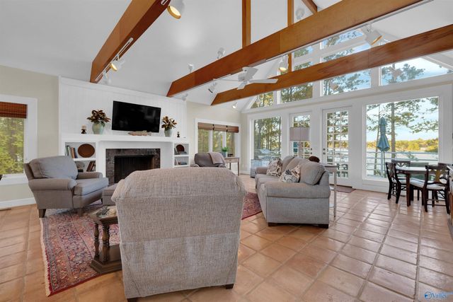 1120 County Road 549, Centre, AL 35960