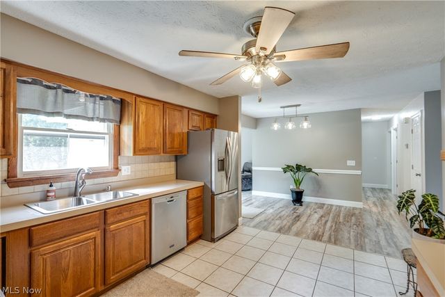 13452 Sunflower Avenue NW, Mogadore, OH 44260