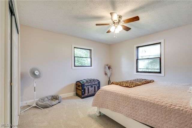 13452 Sunflower Avenue NW, Mogadore, OH 44260