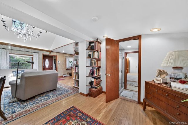 20 Blueberry Hill, Greenwood Lake, NY 10925