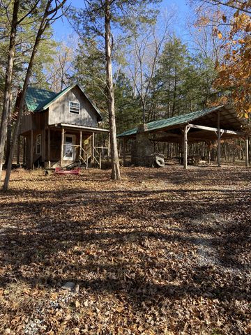 225 Kelso Smithland Rd, Kelso, TN 37348