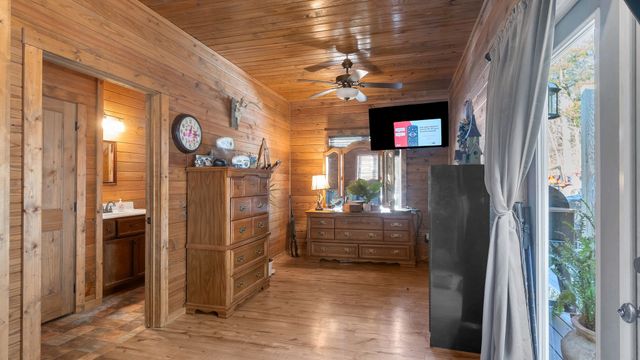 225 Kelso Smithland Rd, Kelso, TN 37348