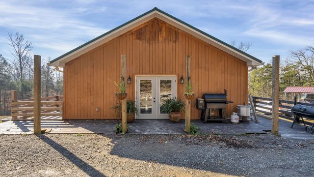 225 Kelso Smithland Rd, Kelso, TN 37348