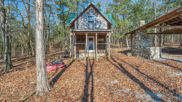 225 Kelso Smithland Rd, Kelso, TN 37348