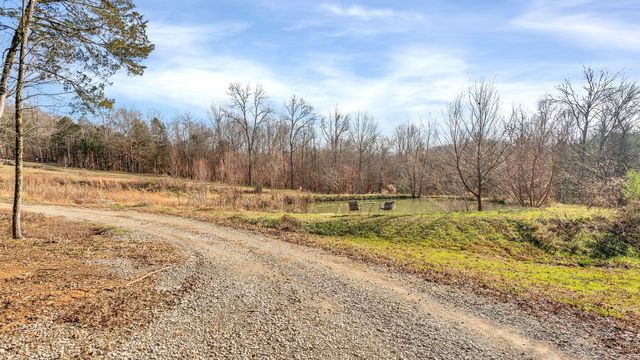 225 Kelso Smithland Rd, Kelso, TN 37348
