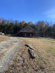 225 Kelso Smithland Rd, Kelso, TN 37348