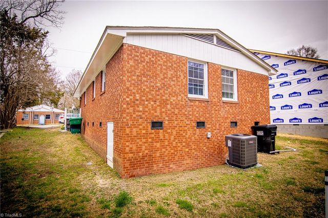 407 W Willis Avenue, High Point, NC 27260