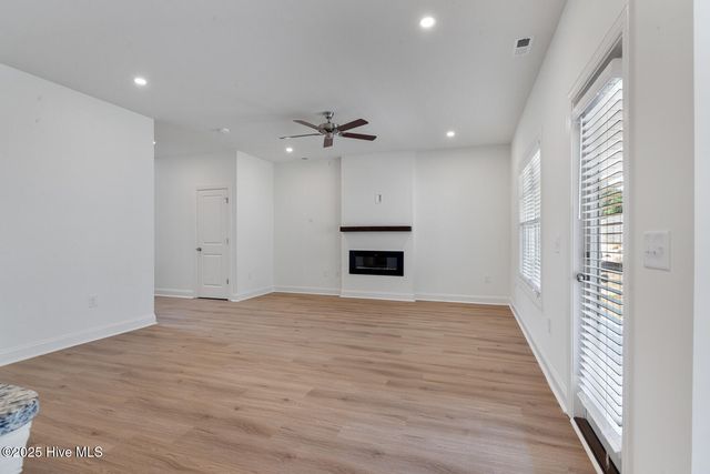 516 Burgundy Drive, Southern Pines, NC 28387