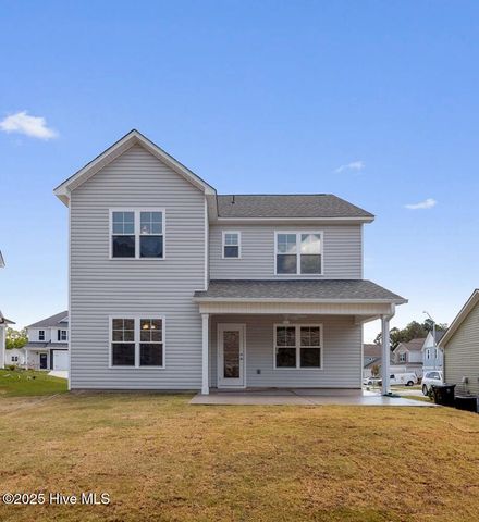 516 Burgundy Drive, Southern Pines, NC 28387