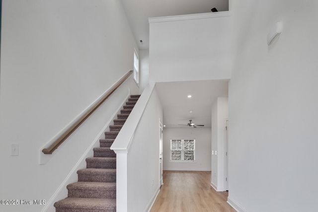 516 Burgundy Drive, Southern Pines, NC 28387