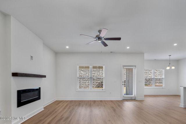 516 Burgundy Drive, Southern Pines, NC 28387