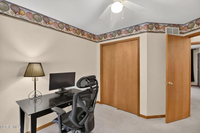 3446 Indian Oaks Lane, Toledo, OH 43617