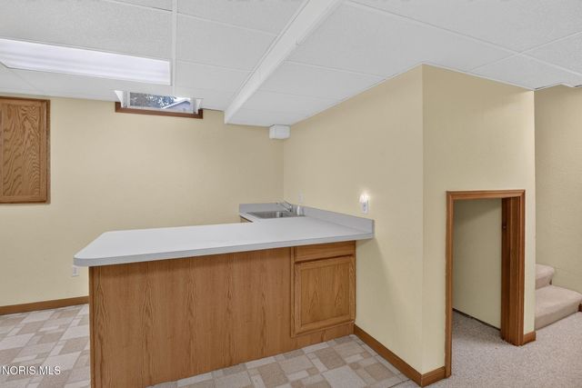 3446 Indian Oaks Lane, Toledo, OH 43617