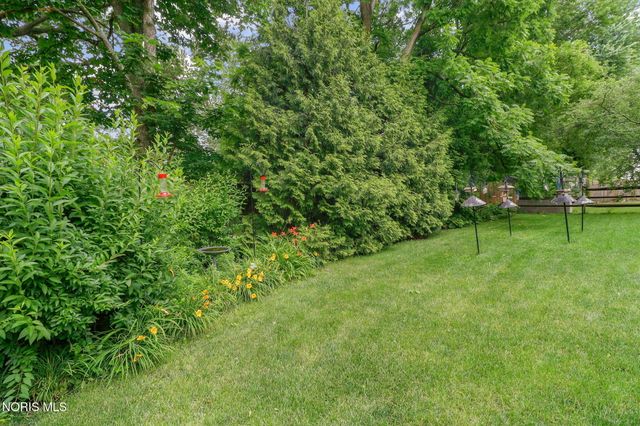 3446 Indian Oaks Lane, Toledo, OH 43617