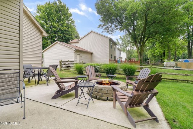 3446 Indian Oaks Lane, Toledo, OH 43617