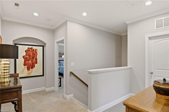 528 Amos Garden Drive, Winston-salem, NC 27104