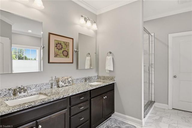 528 Amos Garden Drive, Winston-salem, NC 27104