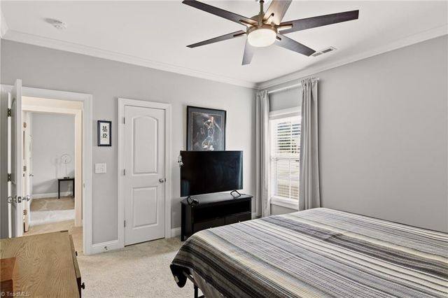528 Amos Garden Drive, Winston-salem, NC 27104
