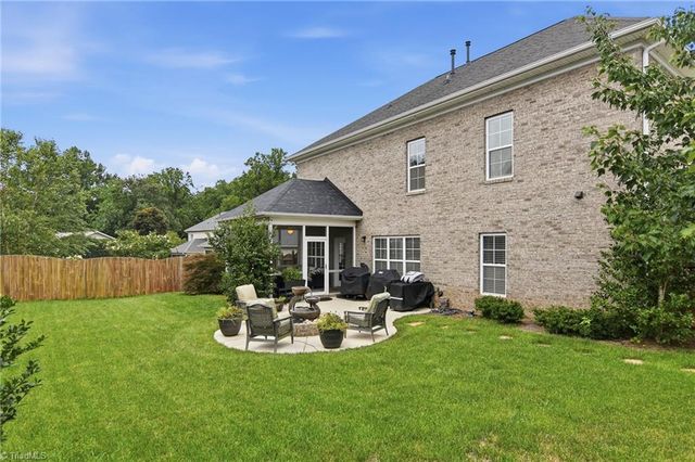 528 Amos Garden Drive, Winston-salem, NC 27104